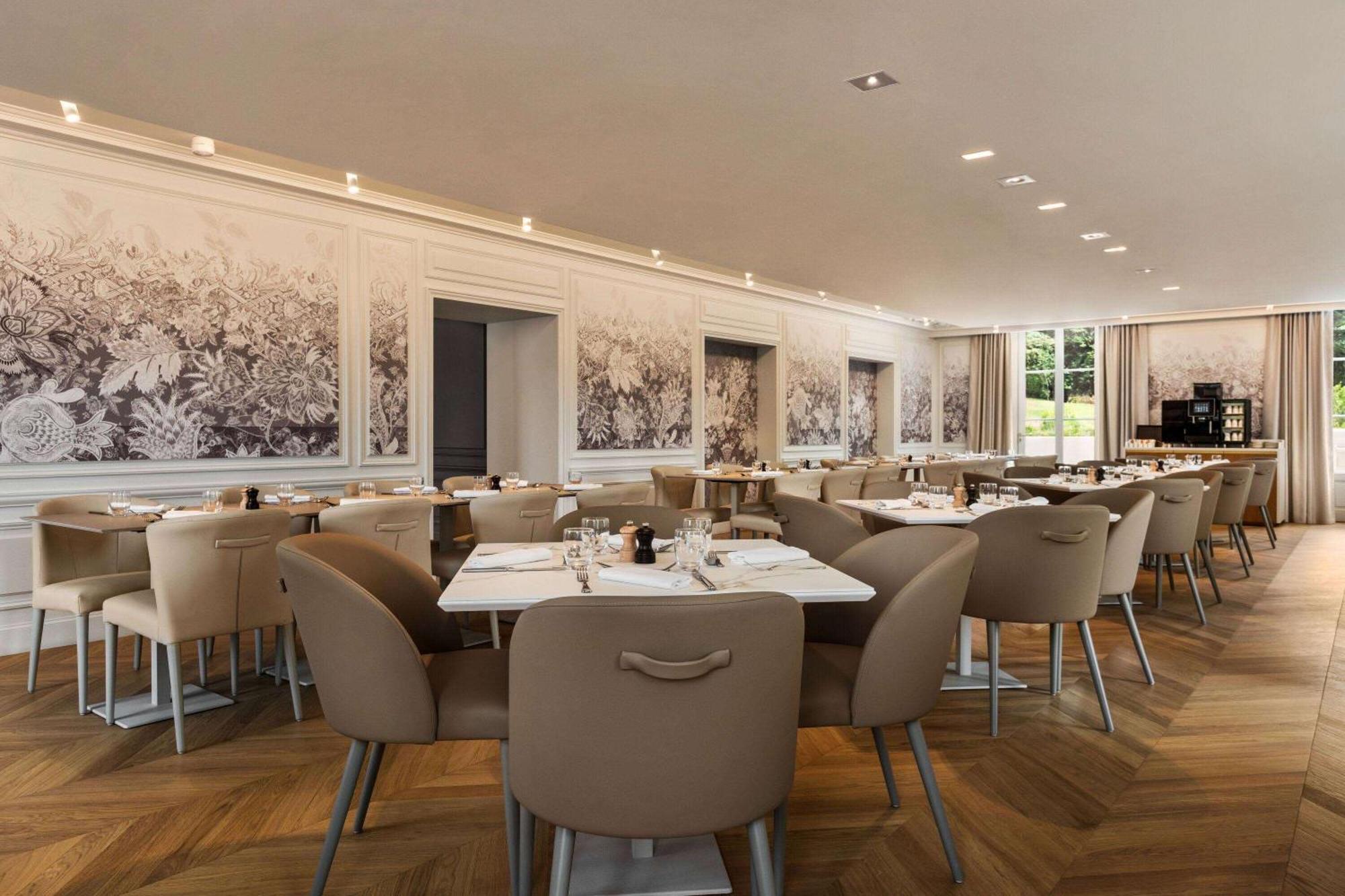 Dolce By Wyndham Versailles - Domaine Du Montcel Jouy-en-Josas Exteriör bild