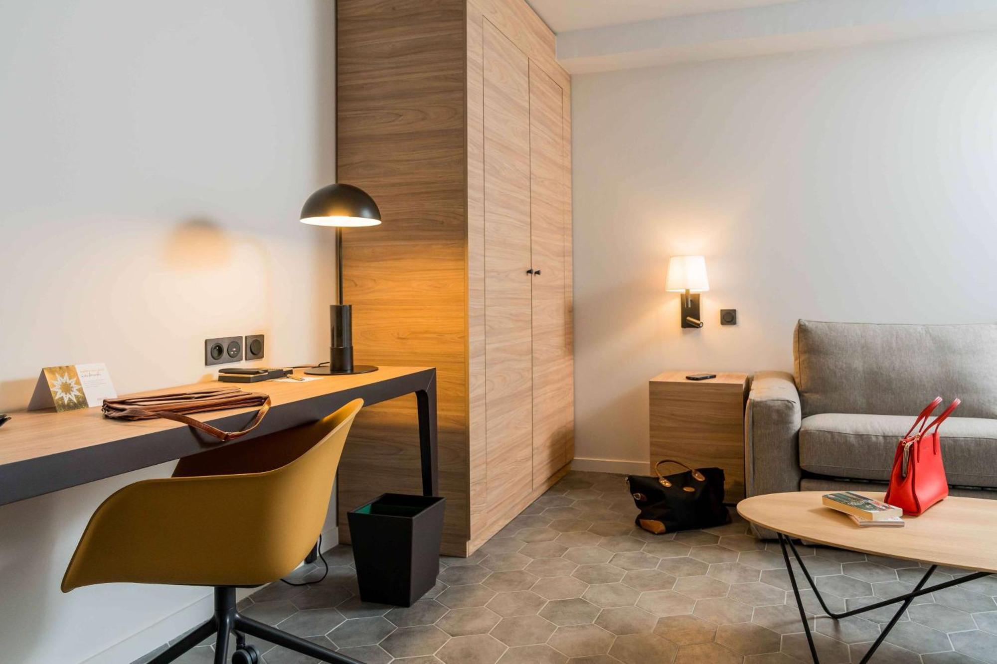 Dolce By Wyndham Versailles - Domaine Du Montcel Jouy-en-Josas Exteriör bild